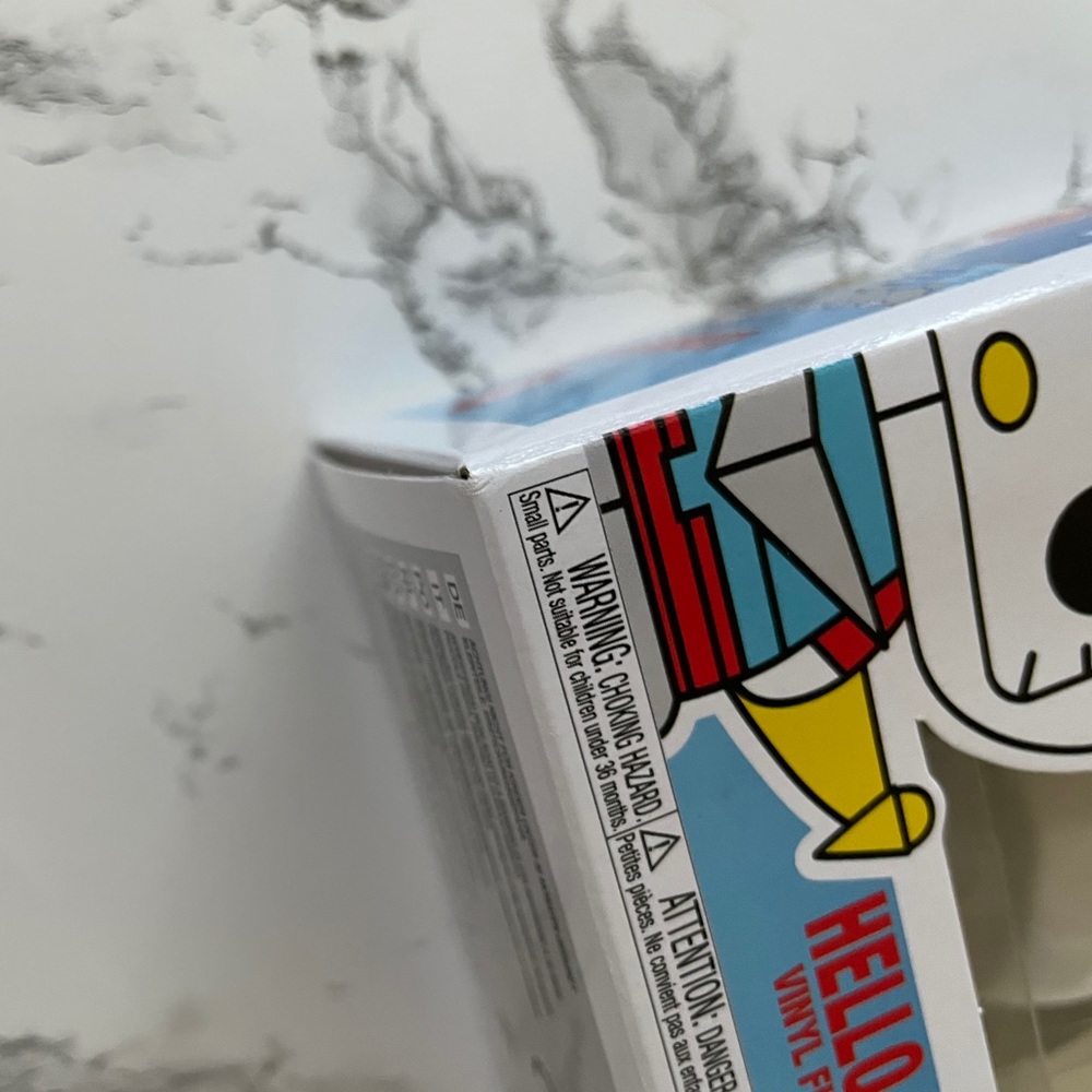 Hello Kitty Funko Pop 39 - Picture 9 of 9